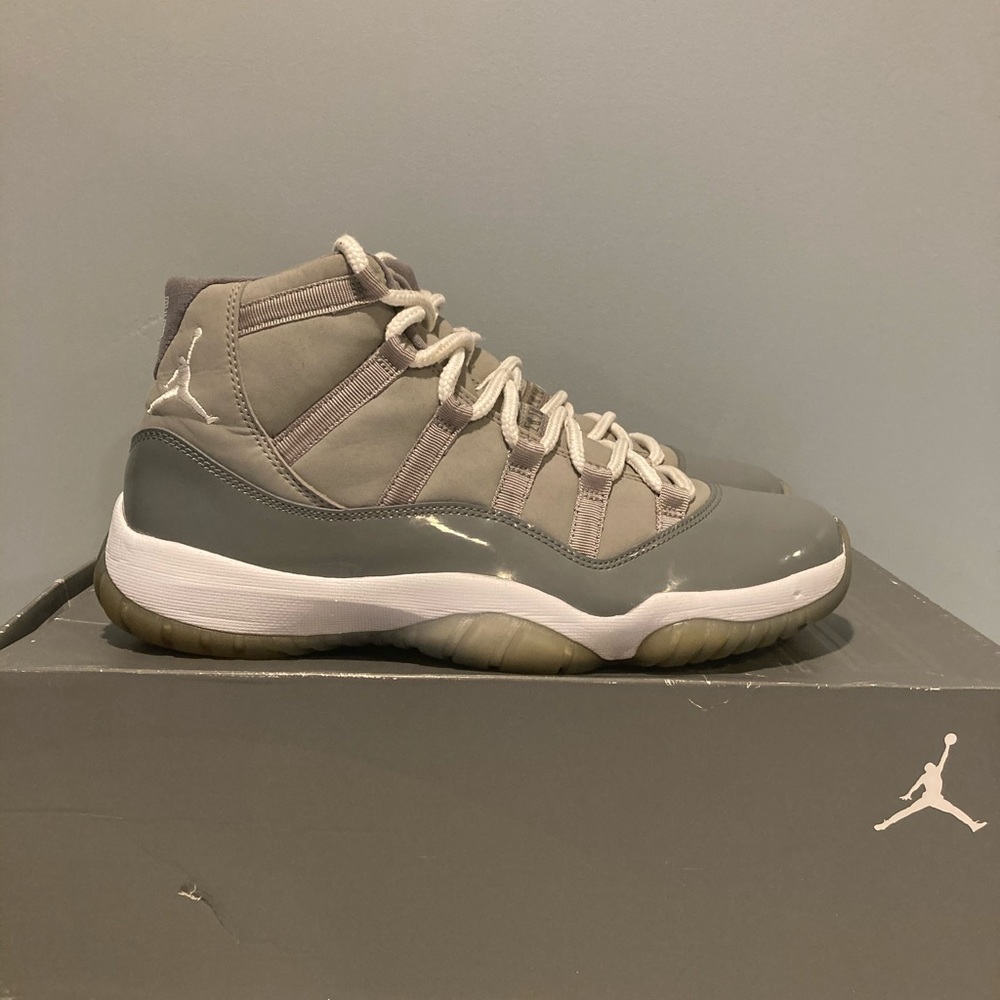 Jordan 11 Cool Grey (2010)